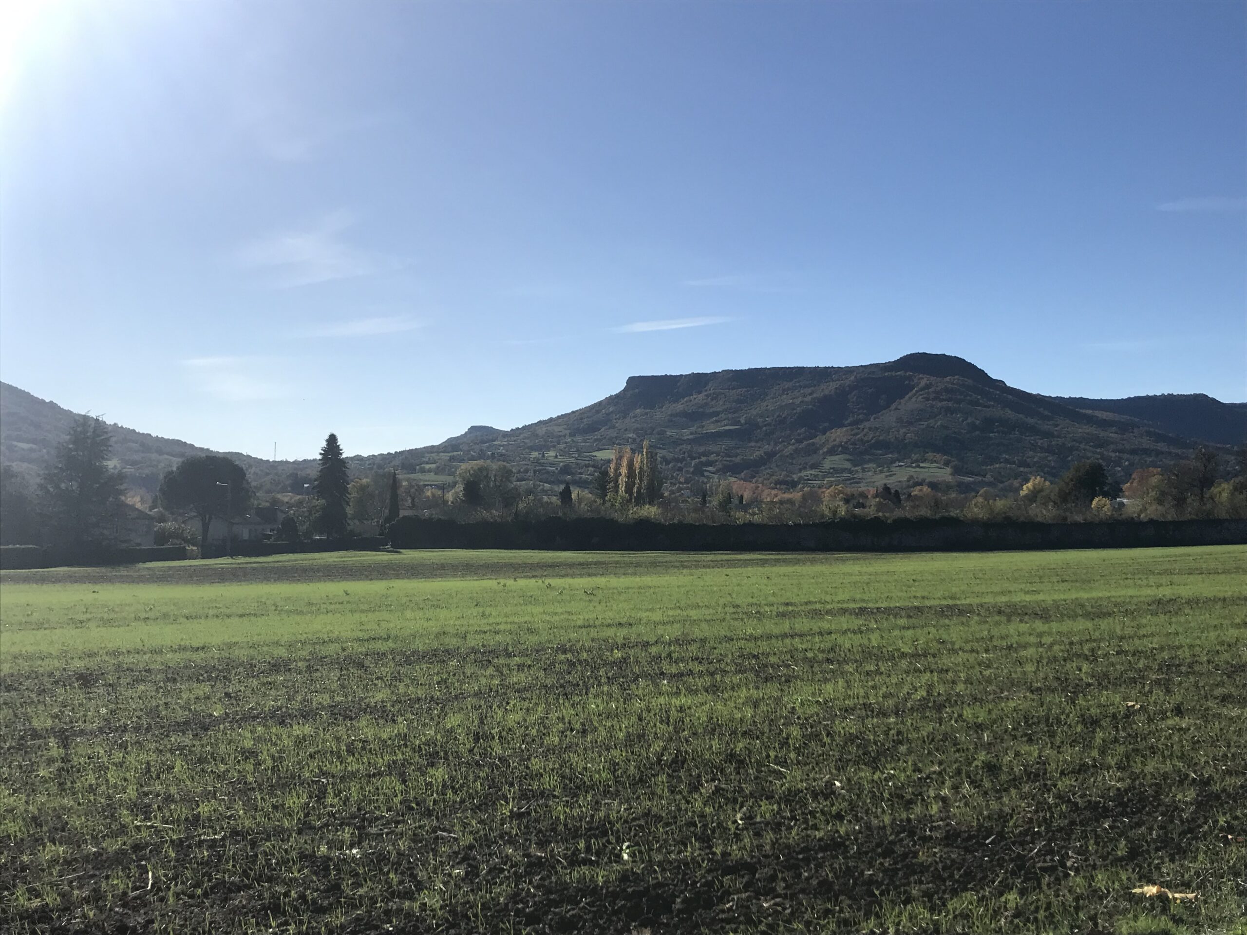 Groupe en marche sur le parcours de Chomérac