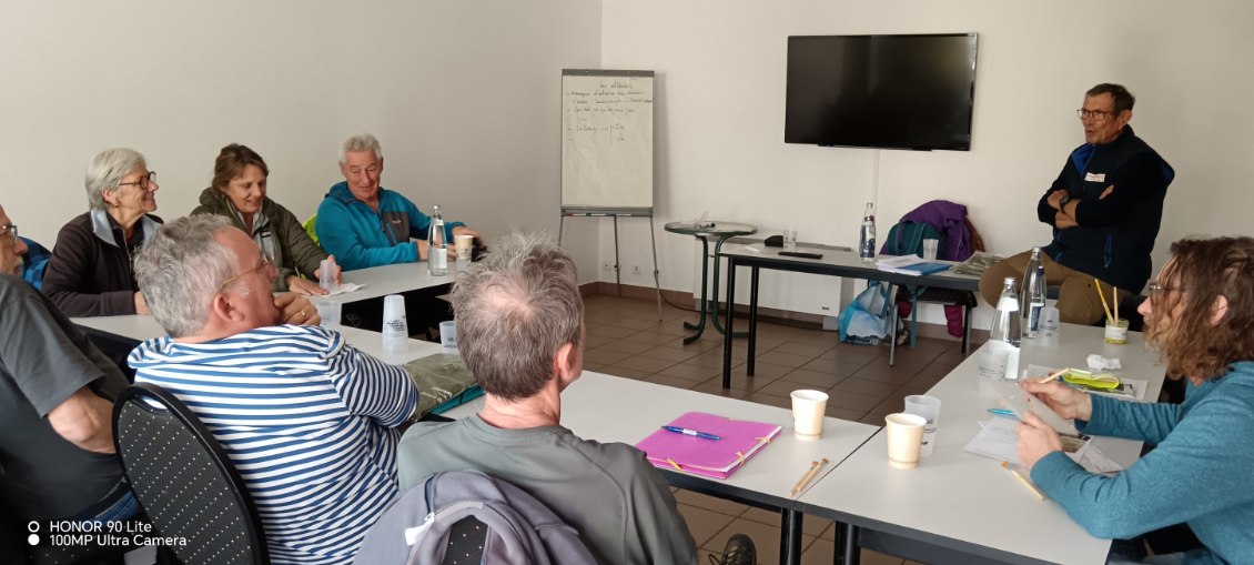 Formation balisage en salle à Vogüé